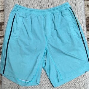 Lululemon pacebreaker shorts